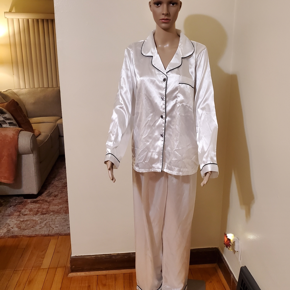 Silky Women's White Pajama Set with Black Piping